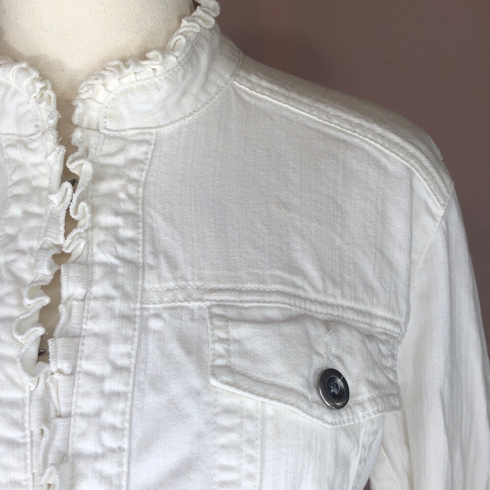 Cotton Women's Ruffle-Trim White Jean Jacket Size Large Spring Summer - Picture 4 of 14